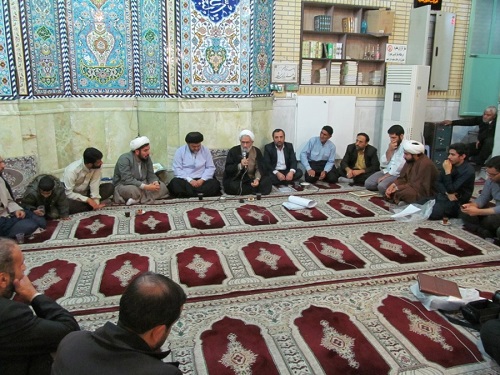 اهمیت جایگاه مسجد در مدیریت جامعه، برای عده‌ای از مسئولان مشخص نیست